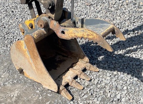2017 John Deere 35G Hydraulischer Minibagger Baggerblatt Q/C Schaufel John Deere – Bild 3