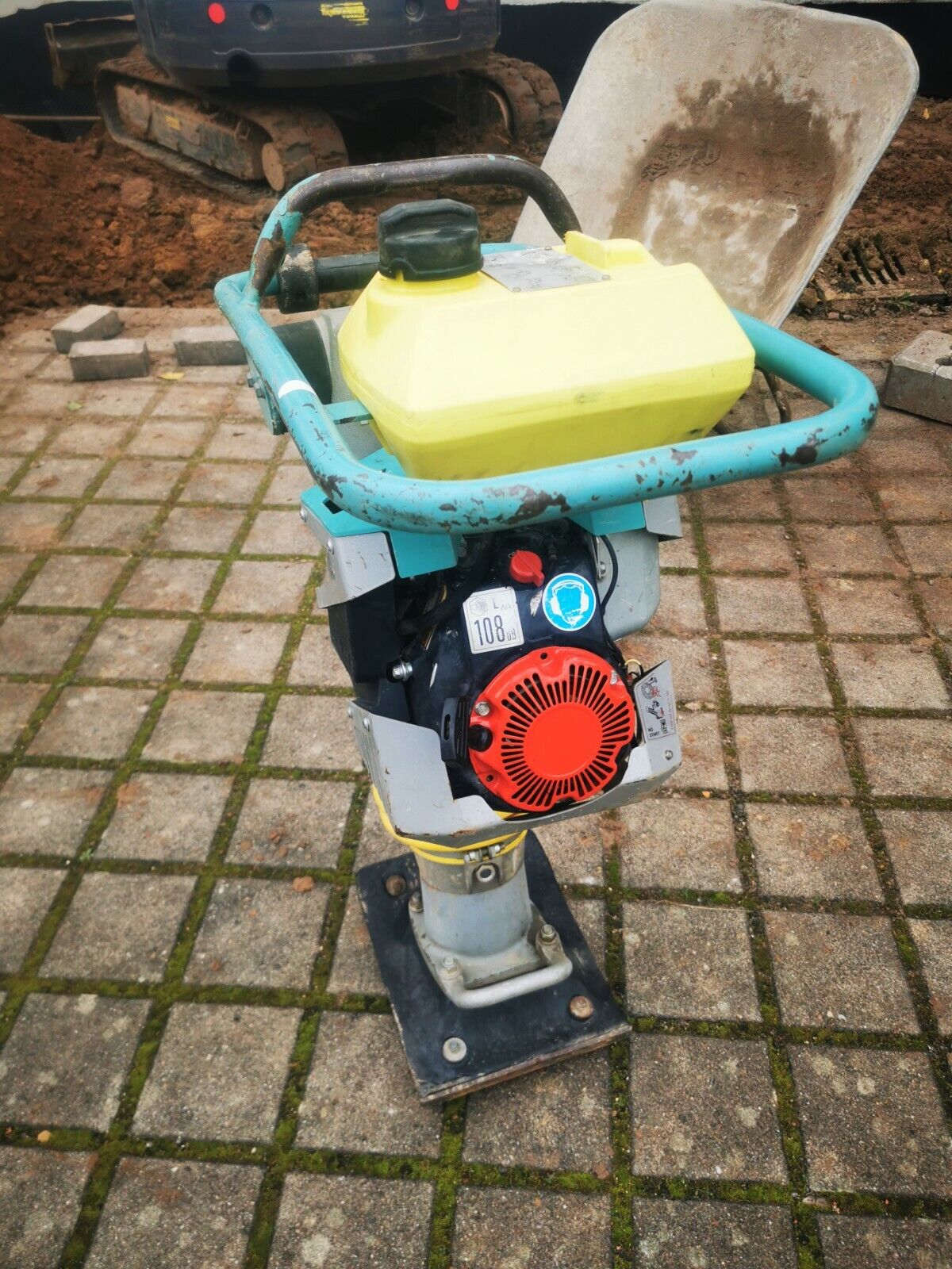 Stampfer Ammann Motorstampfer Baujahr 2011