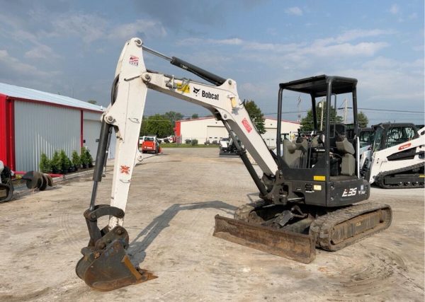Minibagger Gummi Hydraulik 2018 Bobcat E35Schild Aux Diesel – Bild 2